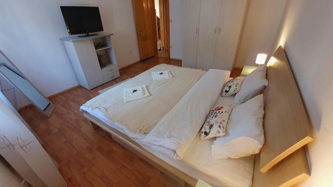 Vila Panselutelor 6 Sinaia Ngoại thất bức ảnh