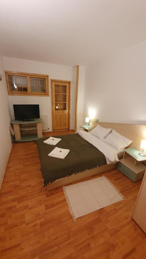 Vila Panselutelor 6 Sinaia Ngoại thất bức ảnh
